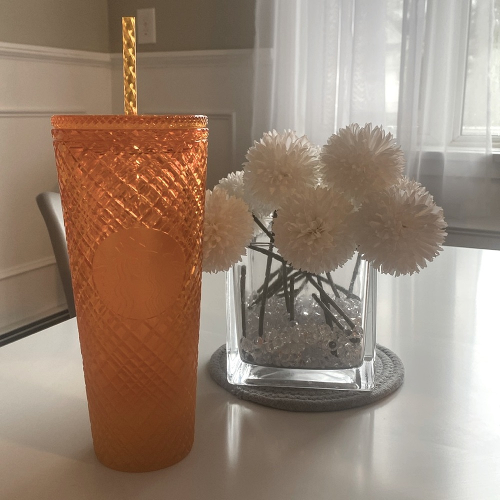 STARBUCKS Cup